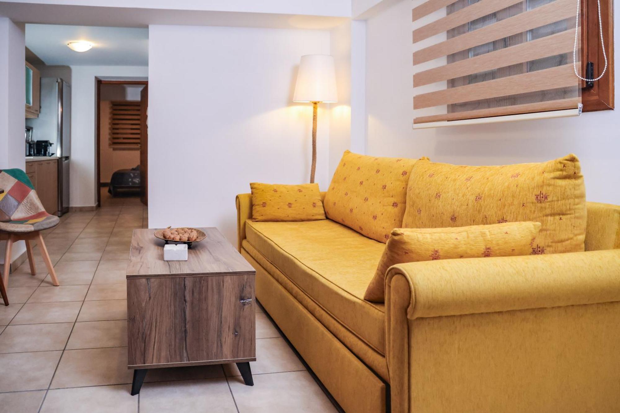 Archontiko Frideriki Luxury Apartments Chios Town Exterior foto